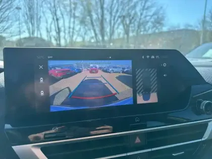 Photo 18 Citroën C4  Hybride 136 e-DCS6