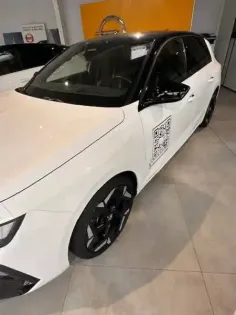 Photo 42 Opel Astra  Hybrid 225 ch BVA8