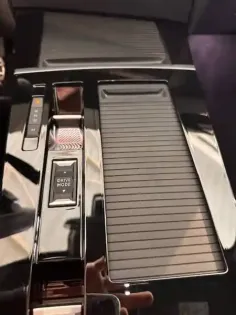 Photo 39 Opel Astra Gén. VI Ph1 GSe 5