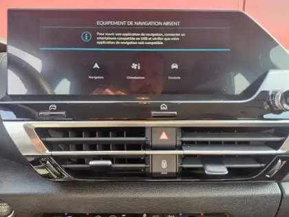 Photo 75 Citroën C4  PureTech 100 S&S BVM6