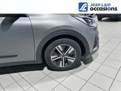 Photo 8 Kia Niro  1.6 GDi Hybride 141 ch DCT6