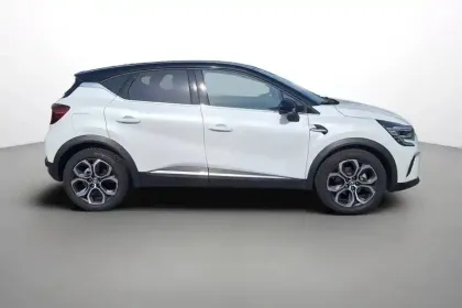 Photo 5 Renault Captur  E-Tech full hybrid 145