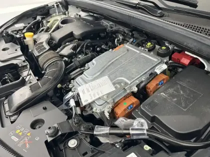 Photo 57 Renault Captur Gén. II (HJB) Ph1 NG Techno 5