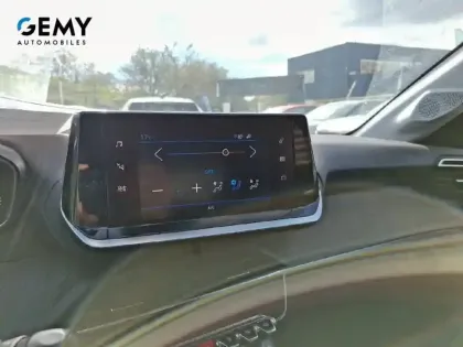 Photo 12 Peugeot 208  PureTech 75 S&S BVM5