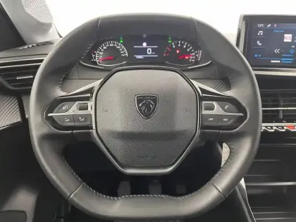 Photo 34 Peugeot 208  100 S&S BVM6