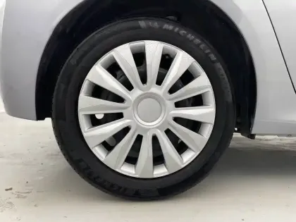 Photo 28 Peugeot 208  100 S&S BVM6