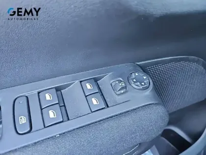 Photo 14 Citroën C3 Aircross  PureTech 130 S&S EAT6