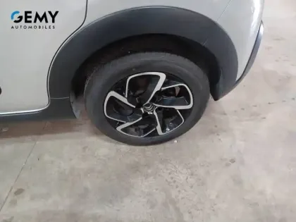 Photo 30 Citroën C3 Gén. III Ph2 Saint James 5