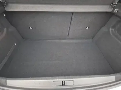 Photo 20 Peugeot 208  PureTech 75 S&S BVM5