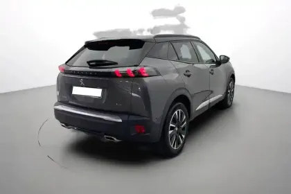Photo 86 Peugeot 2008  PureTech 130 S&S EAT8