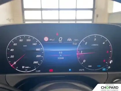 Photo 16 Mercedes Classe E  220 d 9G-Tronic