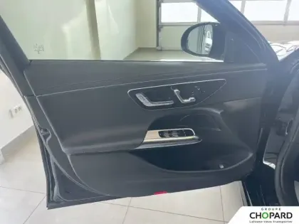 Photo 18 Mercedes Classe E  220 d 9G-Tronic