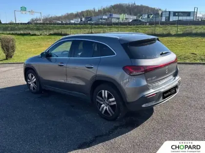 Photo 61 Mercedes EQA  250