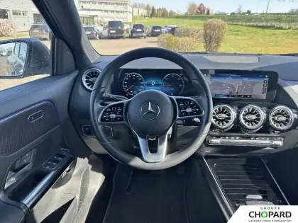 Photo 33 Mercedes EQA  250