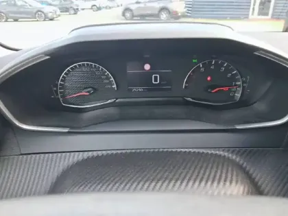 Photo 29 Peugeot 208 Gén. II Ph1 NG Style 5