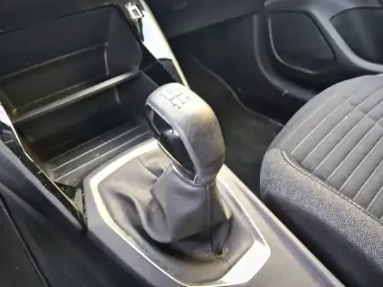 Photo 33 Peugeot 208 Gén. II Ph1 NG Style 5