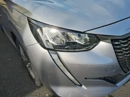 Photo 35 Peugeot 208 Gén. II Ph1 NG Style 5