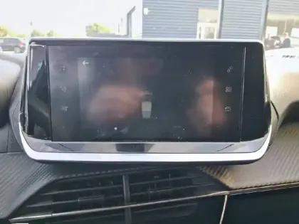 Photo 14 Peugeot 208  PureTech 75 S&S BVM5