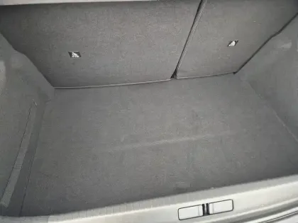 Photo 5 Peugeot 208  Electrique 50 kWh 136ch