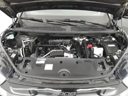 Photo 20 Peugeot 3008  Hybrid 145 e-DCS6