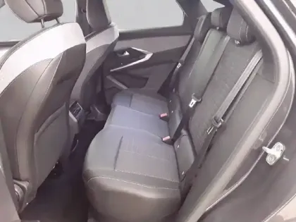 Photo 11 Peugeot 3008  Hybrid 145 e-DCS6