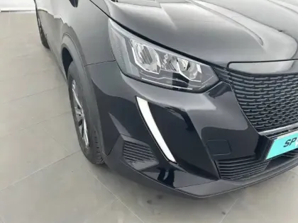Photo 90 Peugeot 2008  PureTech 100 S&S BVM6