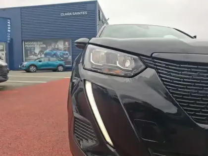 Photo 15 Peugeot 2008  PureTech 100 S&S BVM6