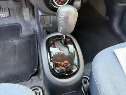 Photo 13 Peugeot Ion  Electrique