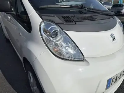 Photo 15 Peugeot Ion  Electrique