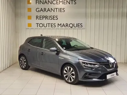 Photo 13 Renault Megane Mégane IV Berline Blue dCi 115