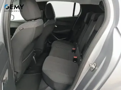 Photo 41 Peugeot 208  PureTech 75 S&S BVM5