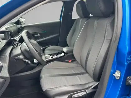 Photo 10 Peugeot 208  PureTech 100 S&S BVM6