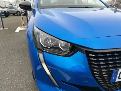 Photo 15 Peugeot 208  PureTech 100 S&S BVM6