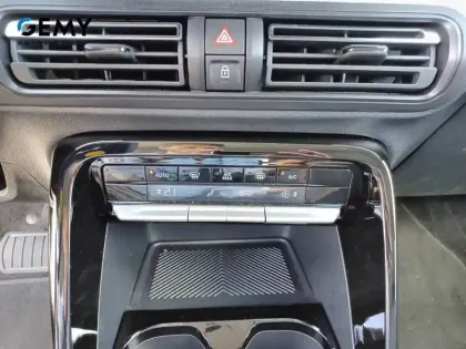 Photo 13 Citroën C3 Aircross e- 113 autonomie confort