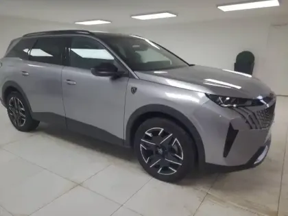 Photo 7 Peugeot 5008  Hybrid 145 ch e-DCS6