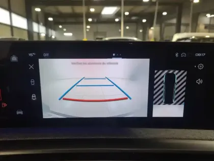 Photo 12 Peugeot 5008  Hybrid 145 ch e-DCS6