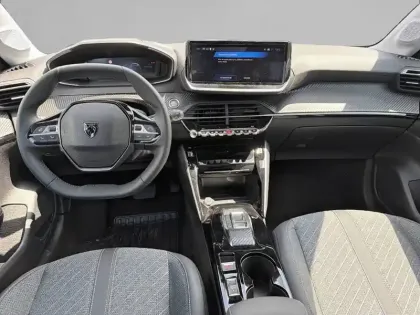 Photo 7 Peugeot 208  Electrique 54 kWh 156ch