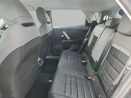 Photo 11 Citroën C4  Hybride 145 e-DCS6