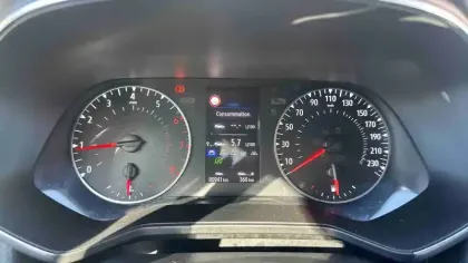 Photo 26 Renault Clio Gén. V (BJA) Ph1 Business 5