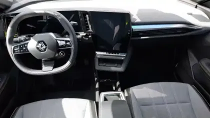 Photo 8 Renault Megane  E-Tech 220 ch autonomie confort GSR2