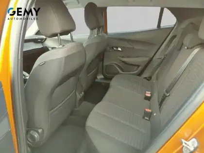 Photo 9 Peugeot 2008  PureTech 130 S&S EAT8