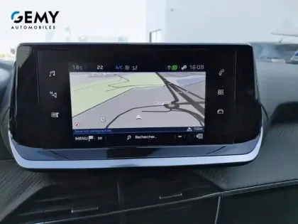 Photo 12 Peugeot 2008  PureTech 130 S&S EAT8