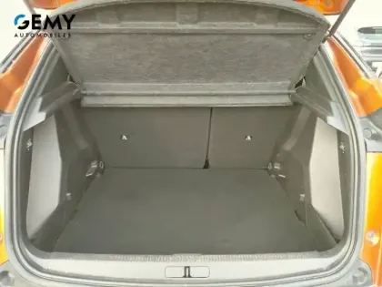 Photo 5 Peugeot 2008  PureTech 130 S&S EAT8