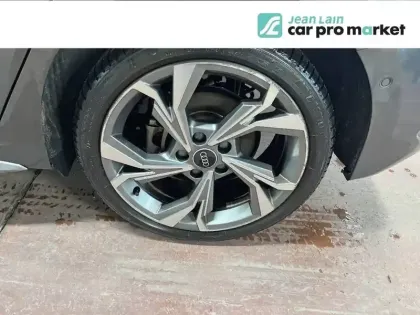 Photo 11 Audi A3  Sportback 40 TFSIe 204 S tronic 6