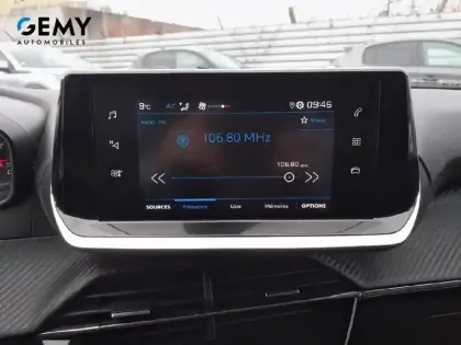 Photo 14 Peugeot 208  BlueHDi 100 S&S BVM6