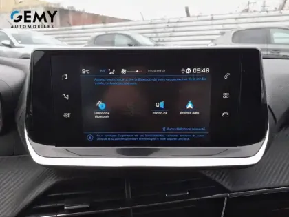 Photo 16 Peugeot 208  BlueHDi 100 S&S BVM6