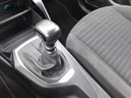 Photo 19 Peugeot 208  BlueHDi 100 S&S BVM6