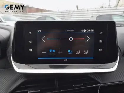 Photo 15 Peugeot 208  BlueHDi 100 S&S BVM6