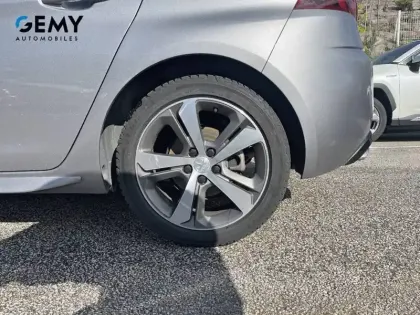 Photo 10 Peugeot 308  PureTech 130ch S&S EAT8