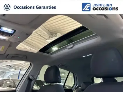 Photo 16 Volkswagen Golf  1.5 eTSI OPF 130 DSG7